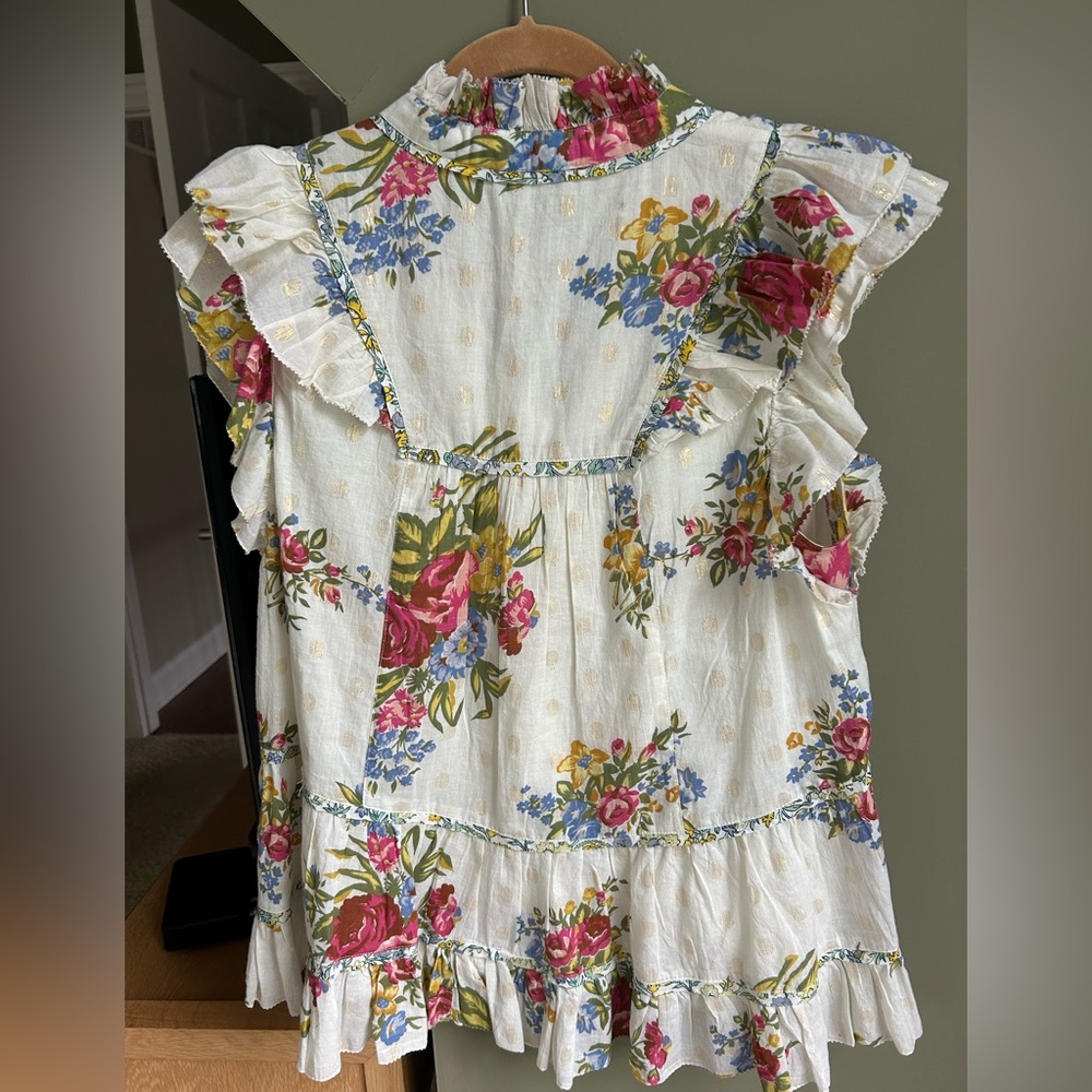 love the label Helena floral ruffle blouse NWT size M - Picture 2 of 9